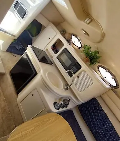 Bateau-hôtel Alquiler Vacacional Barco / Desayuno Incluido Benalmádena